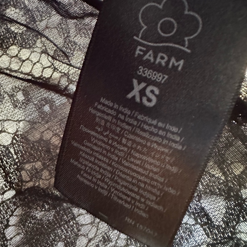 FARM Rio Black Lace Blouse - Picture 6 of 6